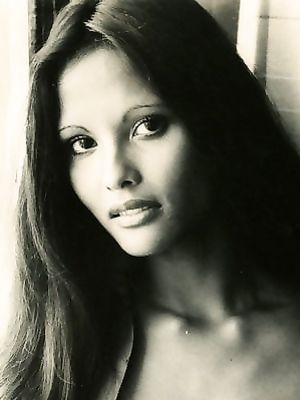 Лаура Гемсер